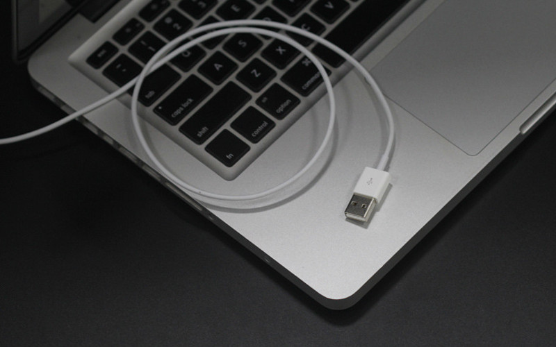 1M-USB-Cable-for-iPhone-4-4S-Data-Charger-Mobile-Phone-Charging-Cord-for-iPhone-3G-3GS-iPad-3-for-iP-32697960044