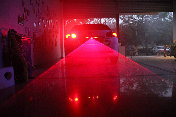 2016-Newest-Anti-Collision-Rear-end-Car-Laser-Tail-Fog-Light-Auto-Brake-Parking-Lamp-Rearing-Warning-32607525133