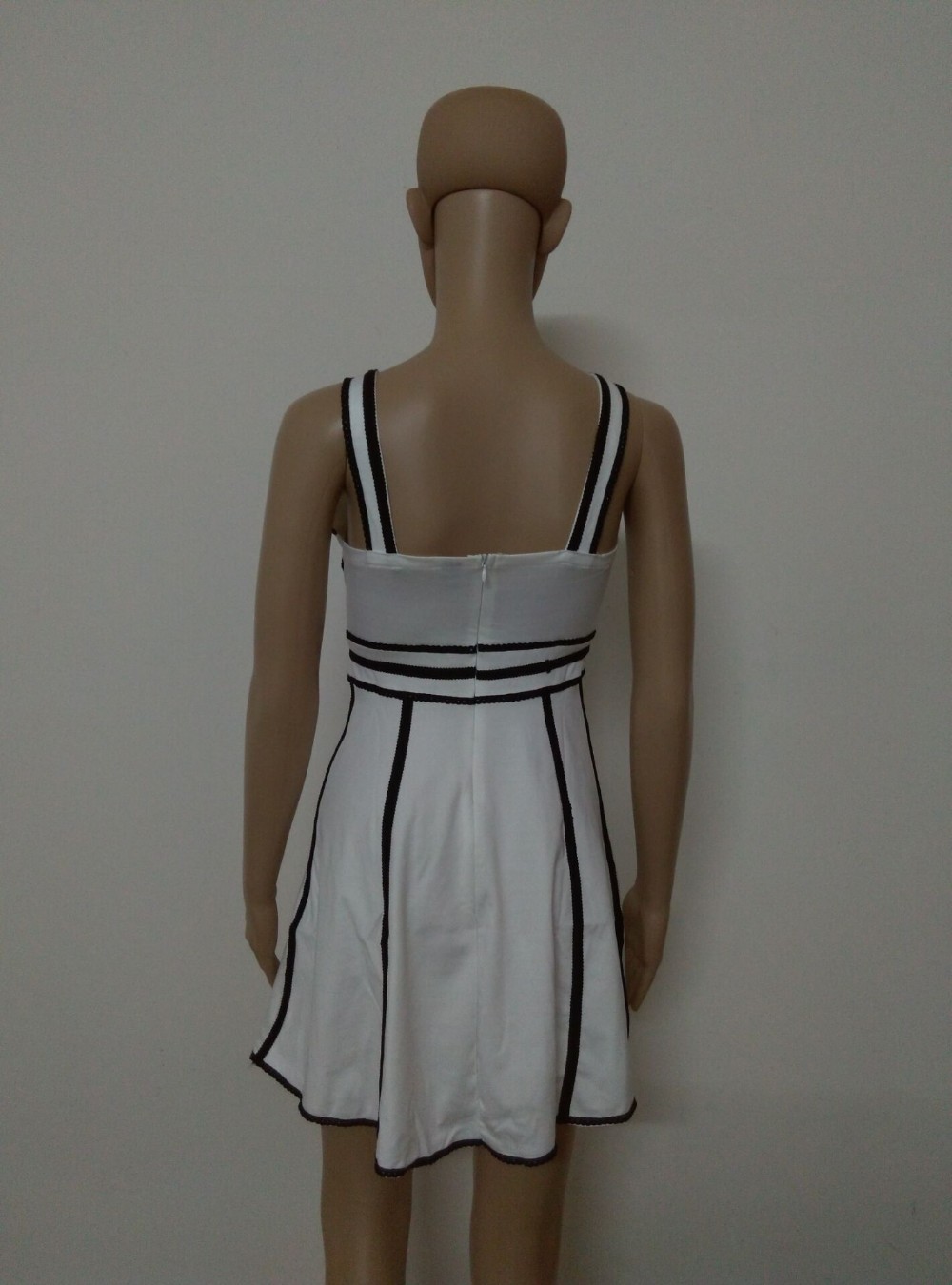 2016-summer-new-solid-color-lace-dress-Club-Dress-Ladies-Vestido-Skater-Little-White-Dresses-Fashion-32585100291