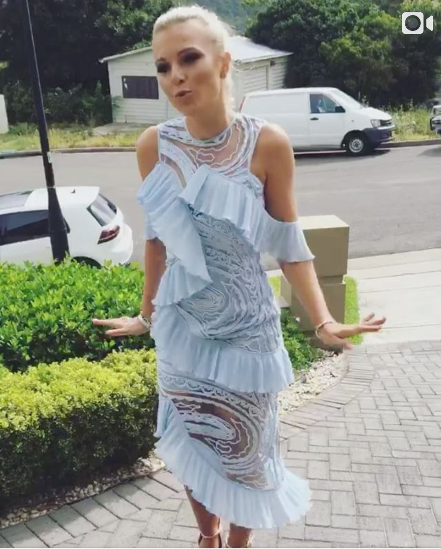 2017-new-spring-and-summer-blue-one-piece-sexy-fashion-lady-dress-vacation-beach-o-neck-32797804283