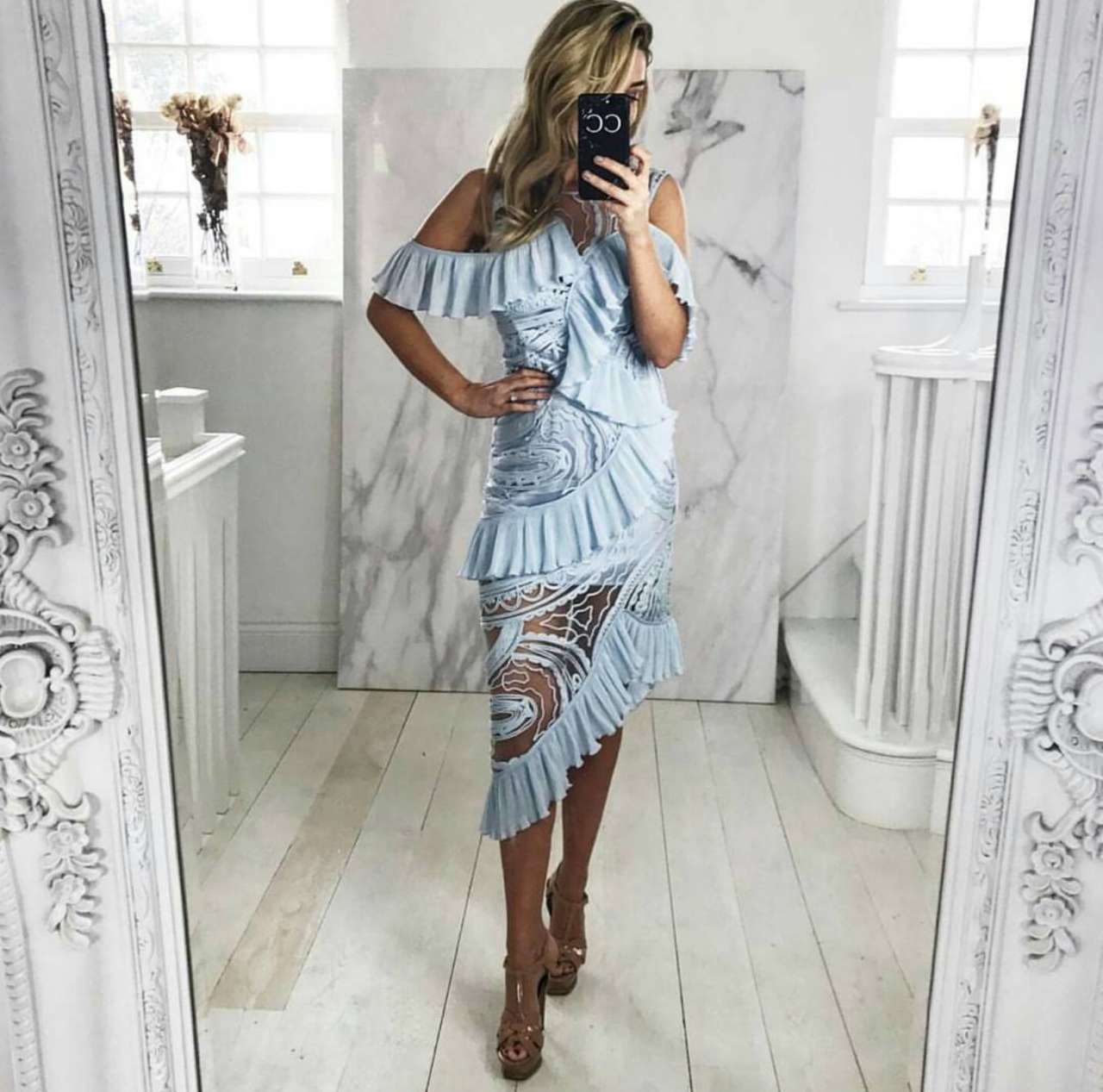 2017-new-spring-and-summer-blue-one-piece-sexy-fashion-lady-dress-vacation-beach-o-neck-32797804283