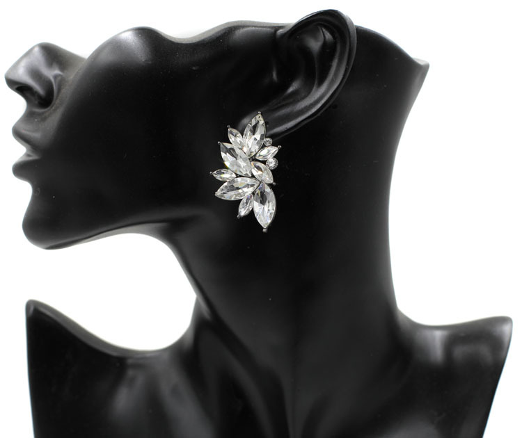 2017-new-wholesale-vintage-design-crystal-earring-fashion-women-statement-stud-Earrings-for-women-fa-32345759482