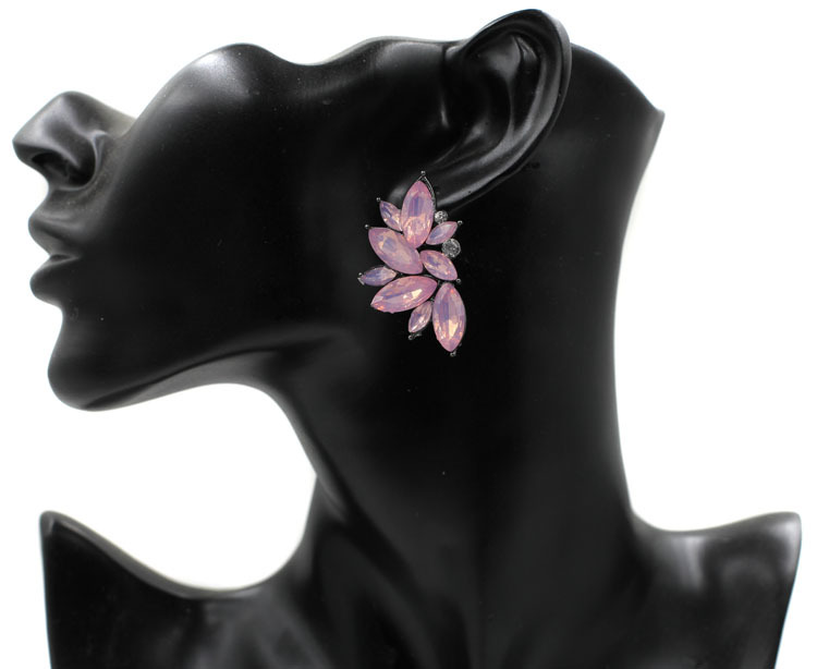 2017-new-wholesale-vintage-design-crystal-earring-fashion-women-statement-stud-Earrings-for-women-fa-32345759482