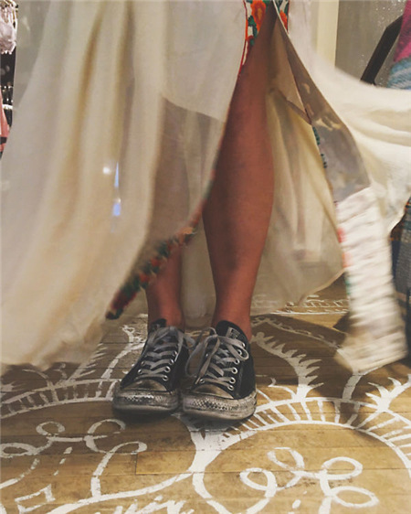 2018-free-ship-women39s-boho-long-dress-people-floral-embroidery-strapless-dress-V-neck-sexy-backles-32783086735