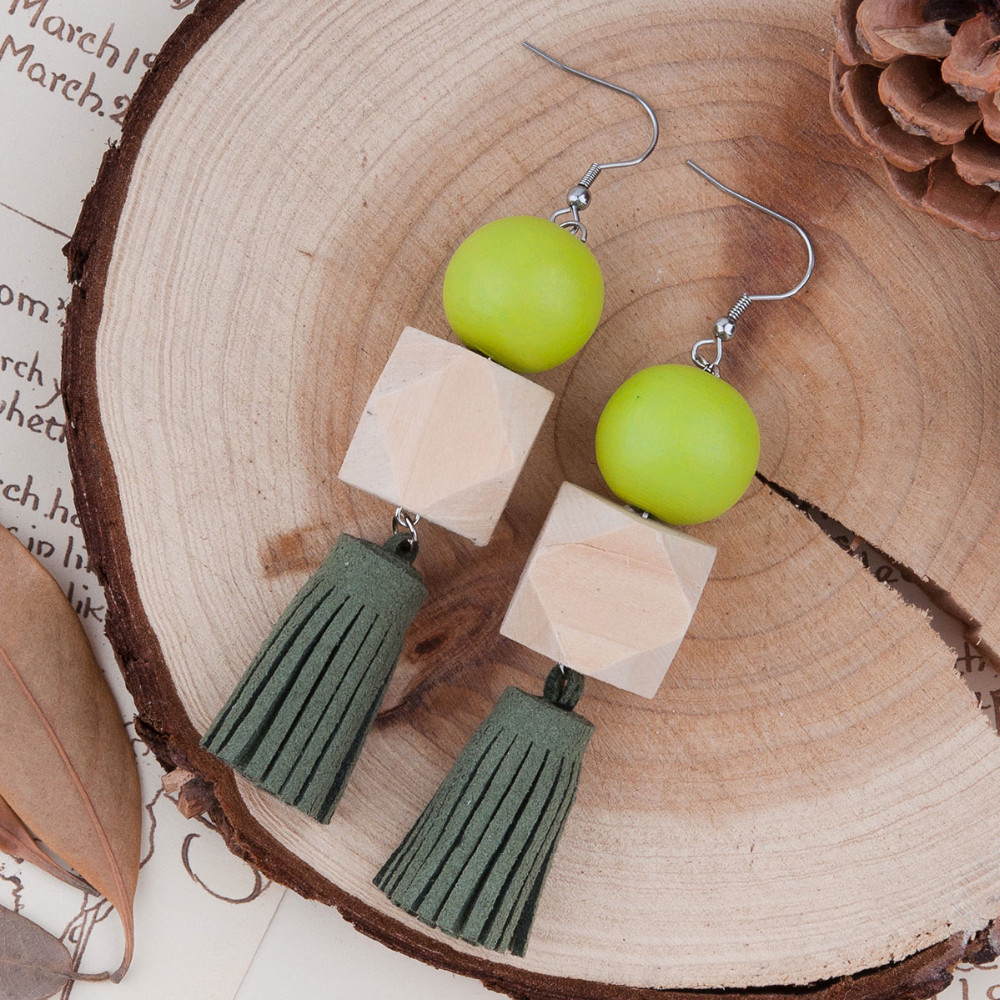 8SEASONS-New-Woman-Fashion-Drop-Earrings-Square-amp-Round-Wood-Beads-Dark-Green-Suede-Velvet-Tassel--32715470170