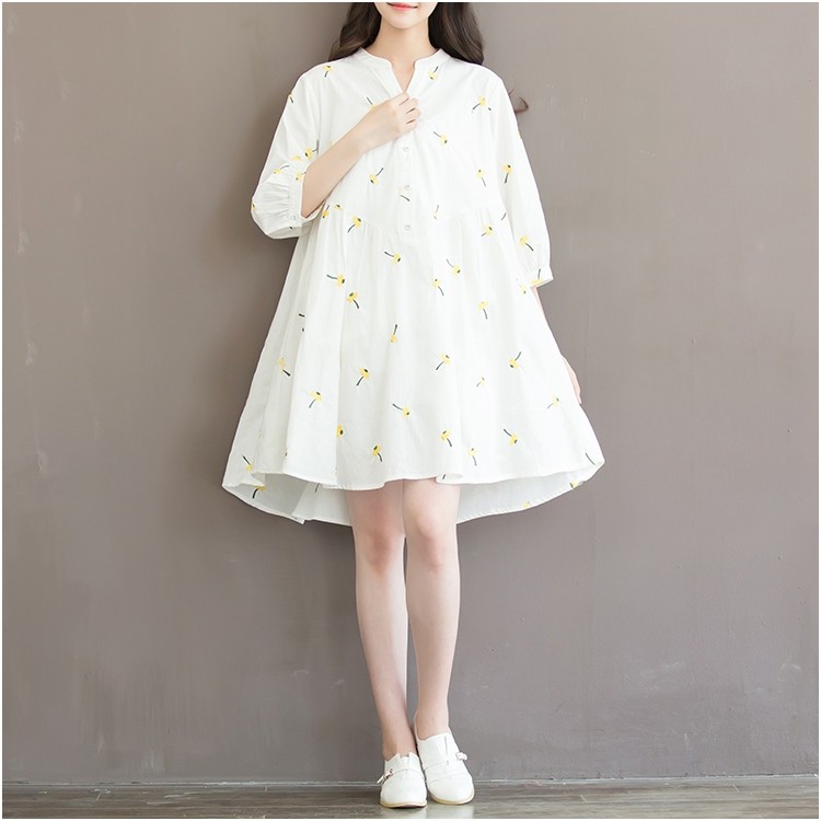 Autumn-Dress-White-Color-Embroidery-Flower-Plus-Size-Women-Dress-V-Neck-Cotton-Lolita-Dress-vestido--32646978913