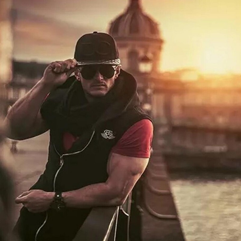 Brand-Men39s-sleeveless-Hoodies-Crossfit-fitness-zipper-fashion-jackets-Sweatshirts-Bodybuilding-Spo-32770729842