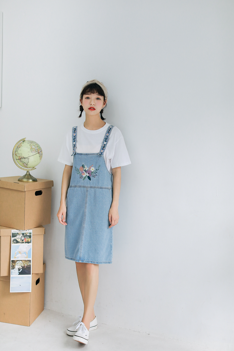 Countryside-Style-Mori-Girl-Fresh-Garden-Floral-Embroidery-Spaghetti-Strap-Dress-Solid-Color-High-Wa-32664822865