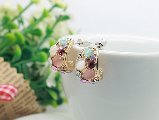 ED003-Hot-Sale-2015-Fashion-Stud-Earrings-Ks-Style-New-Hollow-Out-Earrings-for-Women-brincos-High-Qu-1431192501