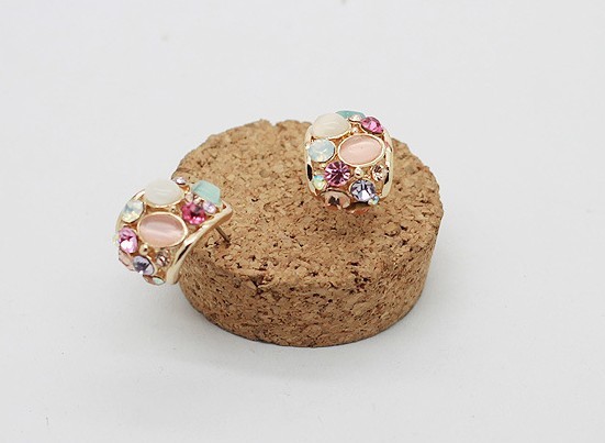 ED003-Hot-Sale-2015-Fashion-Stud-Earrings-Ks-Style-New-Hollow-Out-Earrings-for-Women-brincos-High-Qu-1431192501