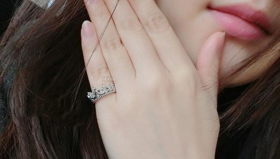 Free-W-ings-Queen39s-Silver-Crown-Rings-For-Women-Punk-Brand--Crystal-Jewellery-Love-Rings-Femme-Bij-2041871346
