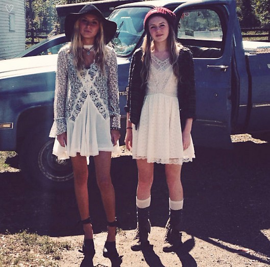 Free-ship-cotton-fall-mini-short-dresses-lace-irregular-dress-people-slim-hook-sexy-short-dress-boho-32740707990