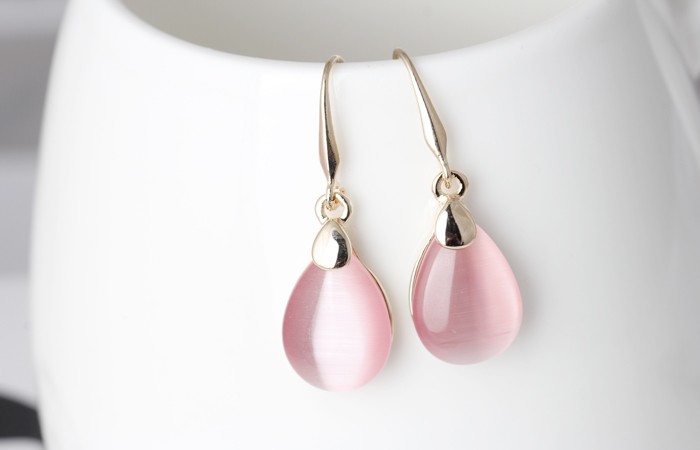 High-Quality-Gold-Color-Waterdrop-Shape-Drop-Earrings-Clear-Moonstone-Opal-Rose-Crystal-Earrings-Wom-32633898624