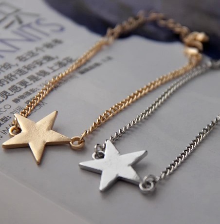 Timlee-B096-New-Moon-Face-and-Star-Alloy-bracelets-gift-for-friendjewelry-wholesale-1082013639