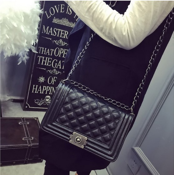 Vintage-Diamond-Lattice-Handbags-Hotsale-Women-Evening-Clutch-Ladies-Party-Chain-Famous-Brand-Should-32697627191