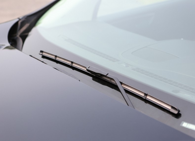Wiper-blade-for-Nissan-Qashqai-2006-2013-24quot15quot-fit-pinch-tab-type-wiper-arms-only-HY-017-32298191760