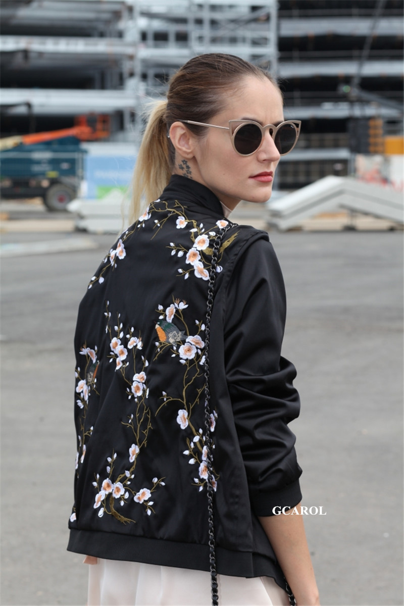 Women-New-Plum-Blossom-Floral-Embroidered-Jacket-Fashion-Euro-Style-High-Quality-Overszied-High-Qual-32674075431