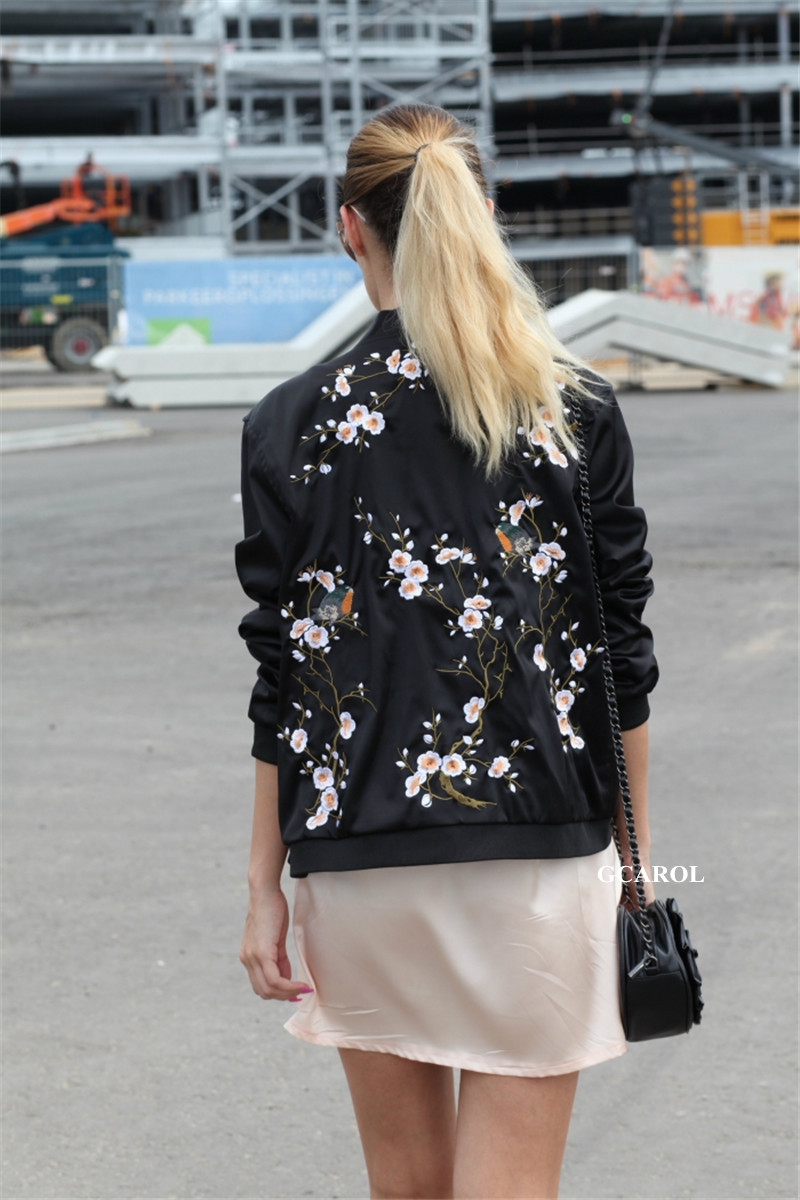 Women-New-Plum-Blossom-Floral-Embroidered-Jacket-Fashion-Euro-Style-High-Quality-Overszied-High-Qual-32674075431