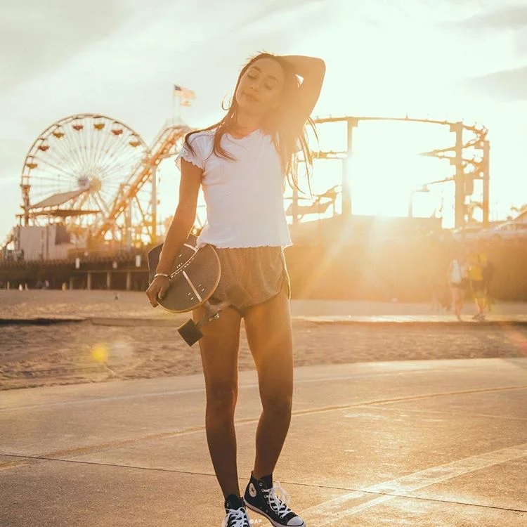 Women-Ruffled-Trimmings-Ribbed-Crop-Tops-Soft-and-Stretchy-Short-Sleeve-T-shirts-Basic-Cropped-Top-32794443325